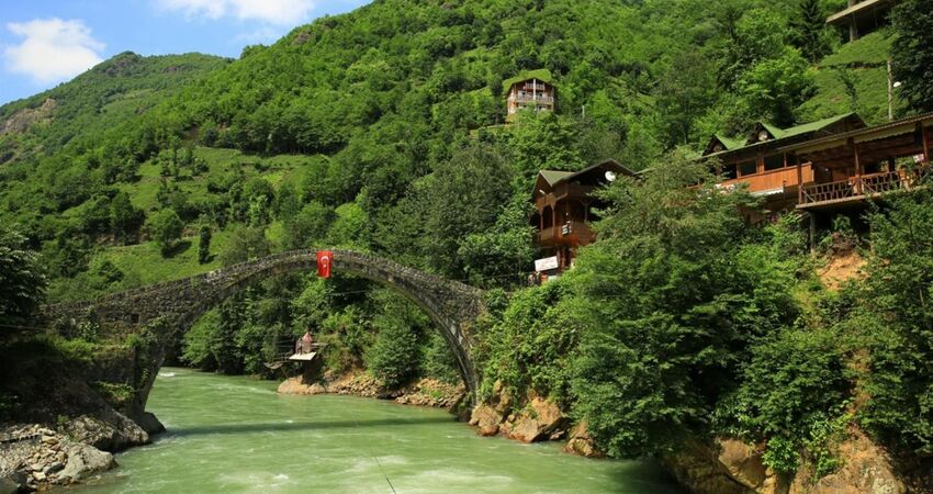 Doğu Karadeniz Gezi Rehberi ! Karadeniz Bölgesinde Gezilecek, Görülecek Yerler 