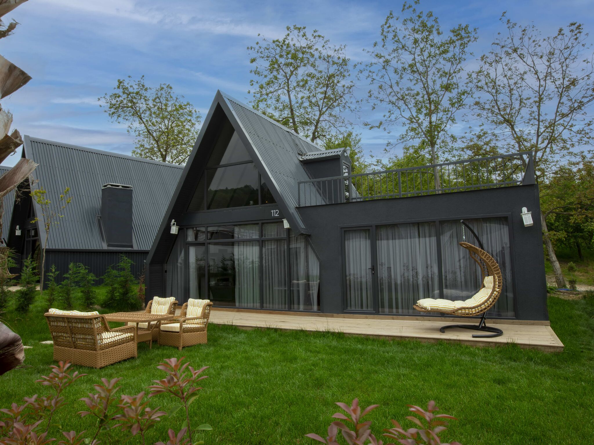 Ramada Resort By Wyndham Sapanca Thermal 2-1 Deluxe Bungalov