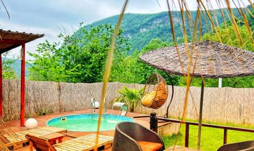 Zumba Glamping